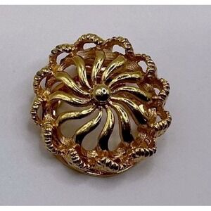 Gold Tone Pinwheel Filigree Scarf Clip 1" Vintage Style Scarf Holder